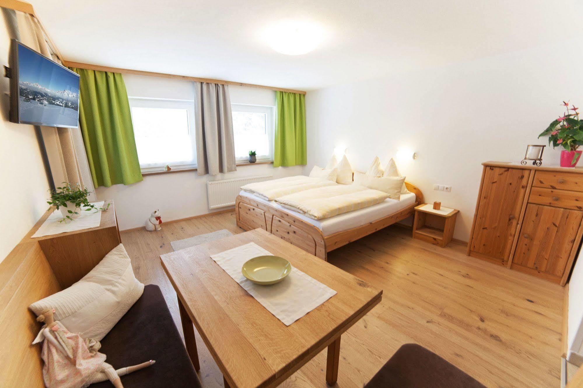 B&B Landhaus Vierthaler Filzmoos Luaran gambar